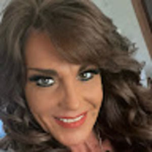 Meet your Posher, Marina